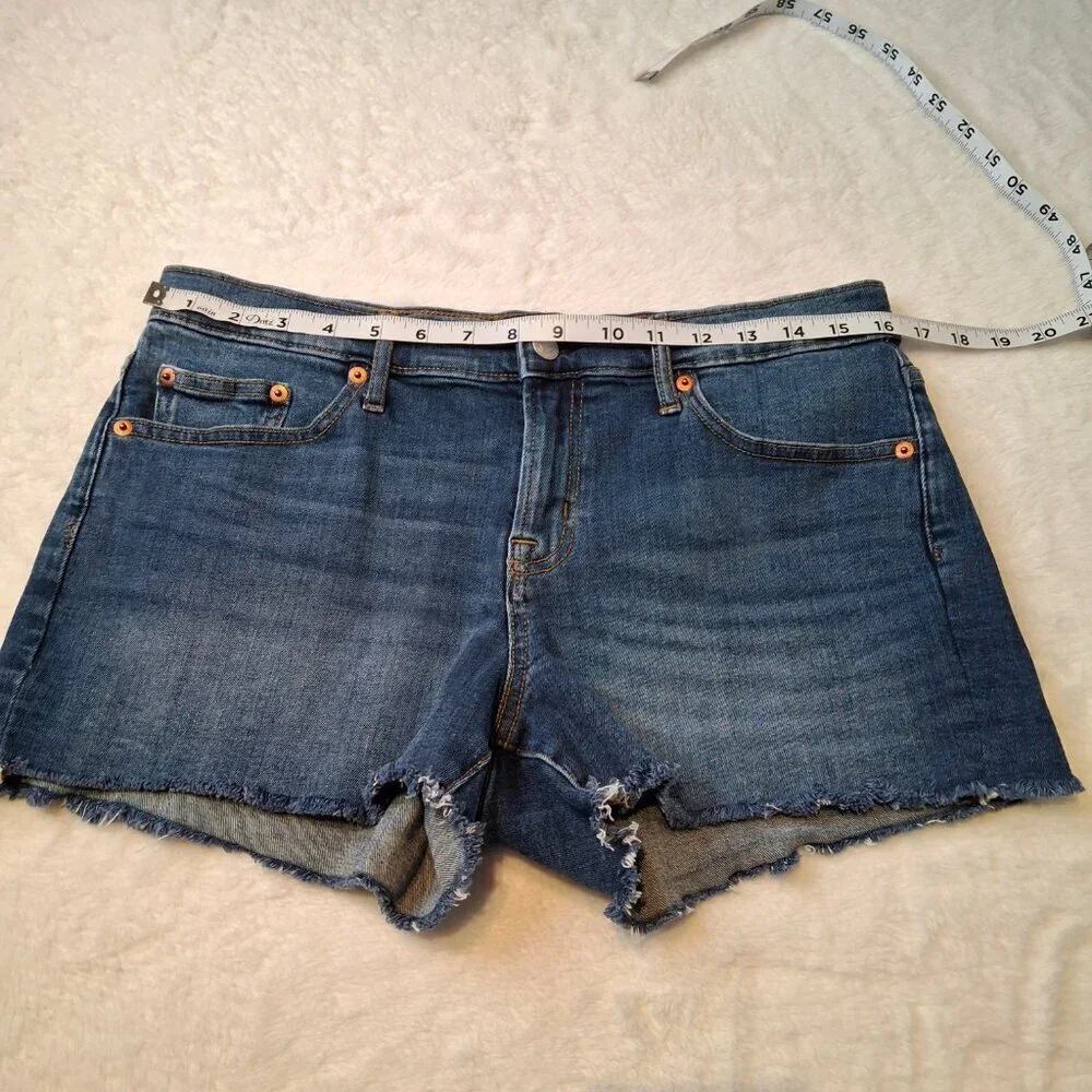 GAP Denim 3